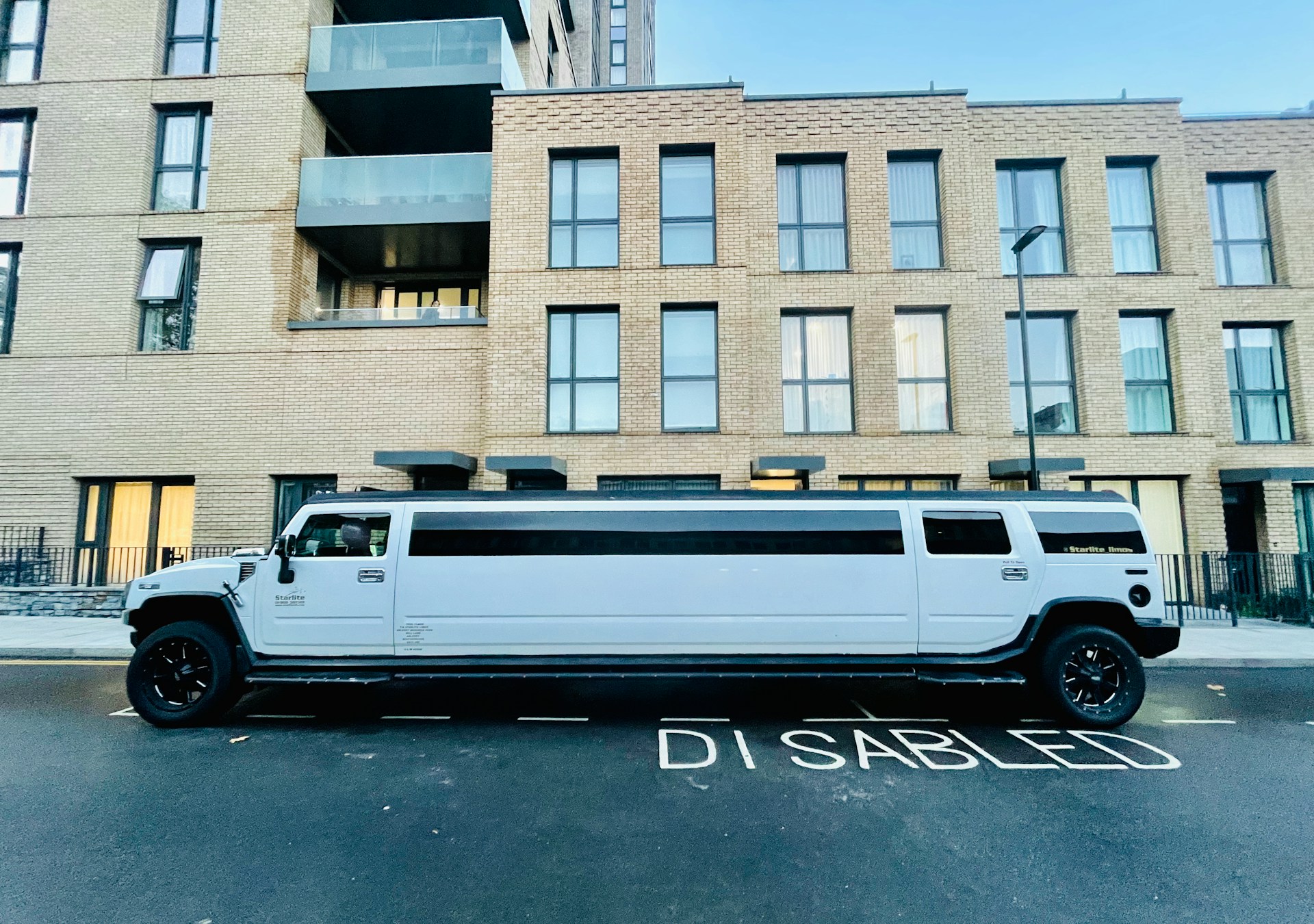 Hummer H2