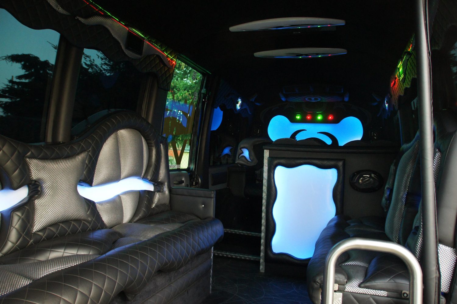 Partybus Mieten Limo Md Limousinenservice Magdeburg